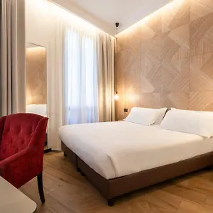 navštívit hotel