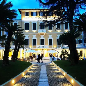 https://mediterraneo-santa-margherita-ligure.hotelitalianriviera.com